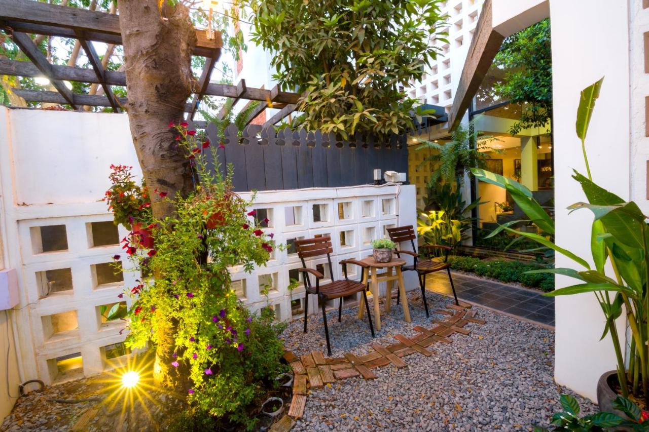1004 Boutique Hotel Σιέμ Ρέαπ Εξωτερικό φωτογραφία