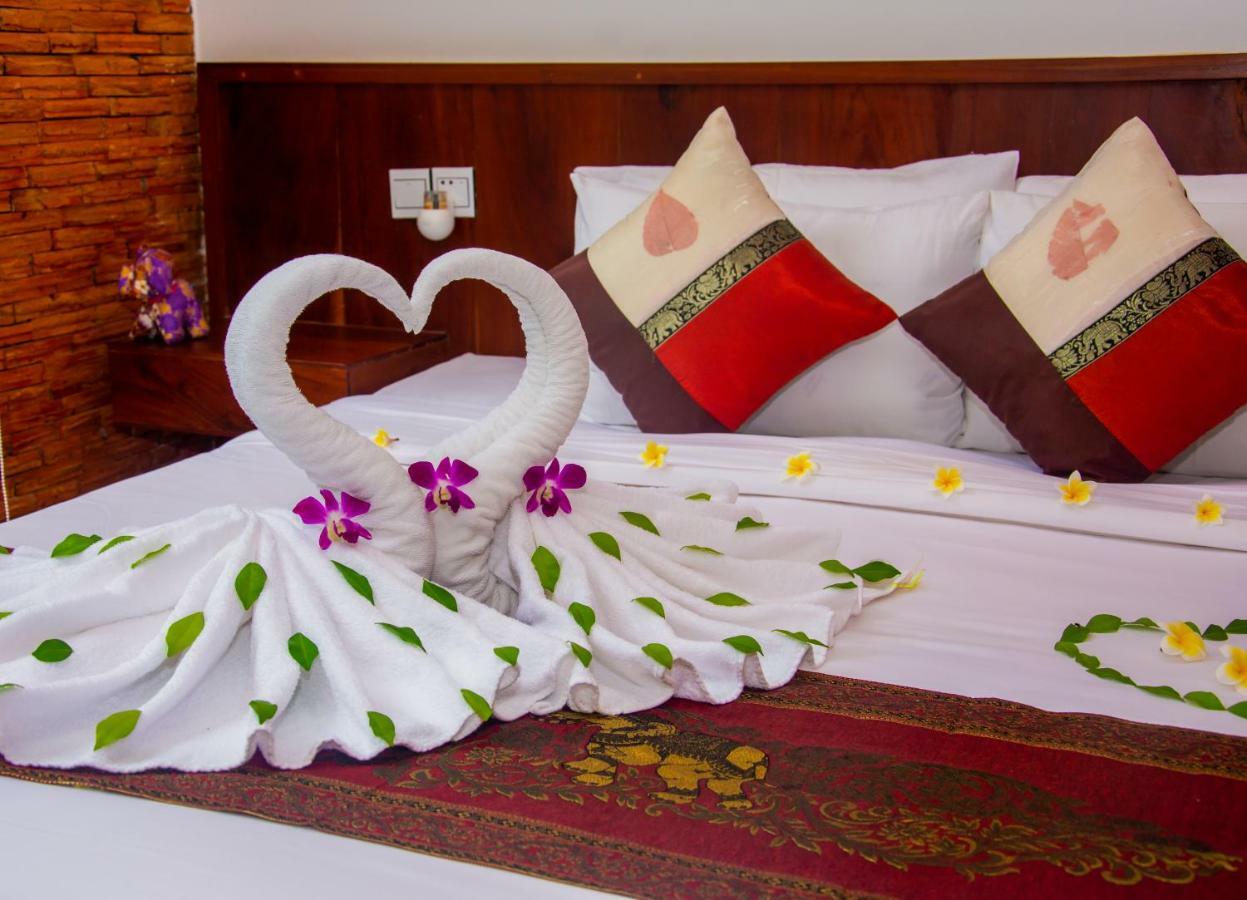 1004 Boutique Hotel Σιέμ Ρέαπ Εξωτερικό φωτογραφία