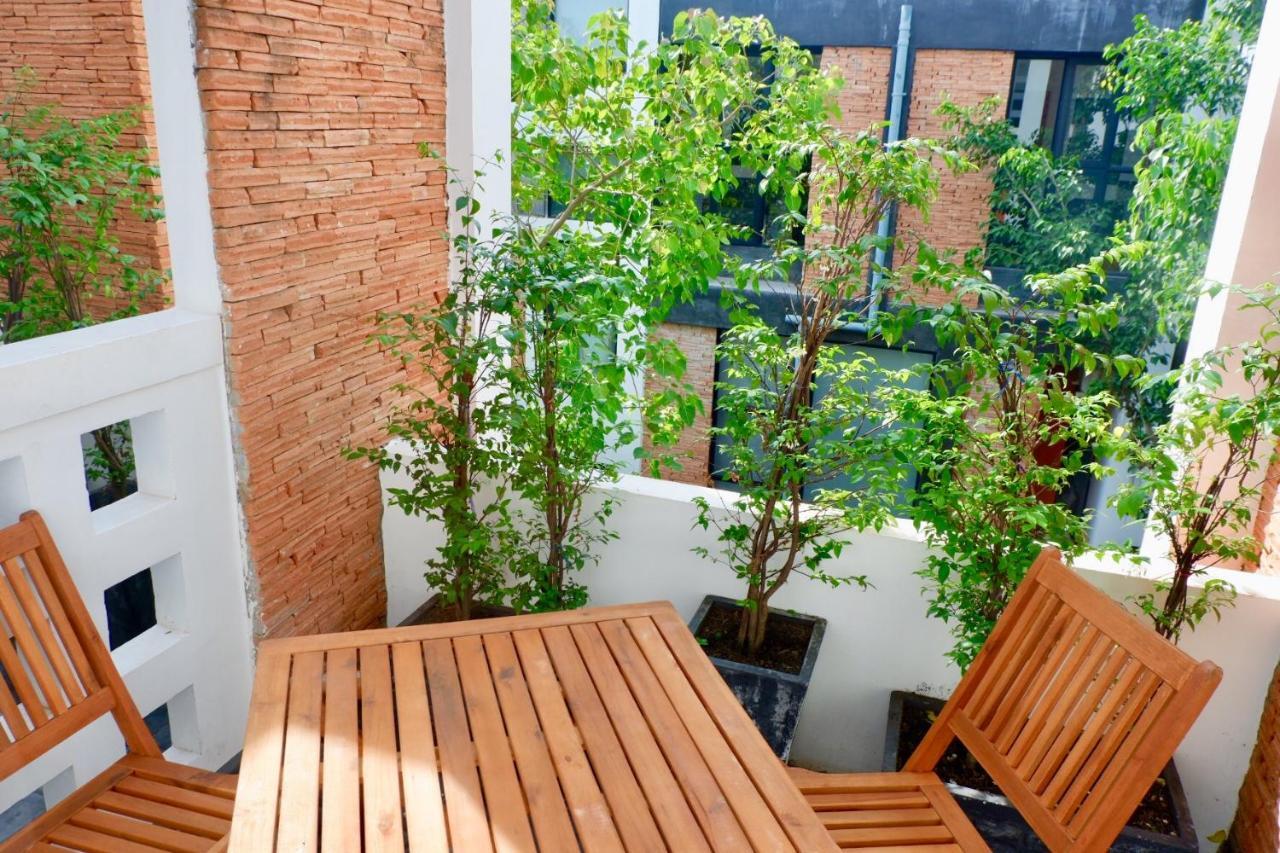 1004 Boutique Hotel Σιέμ Ρέαπ Εξωτερικό φωτογραφία
